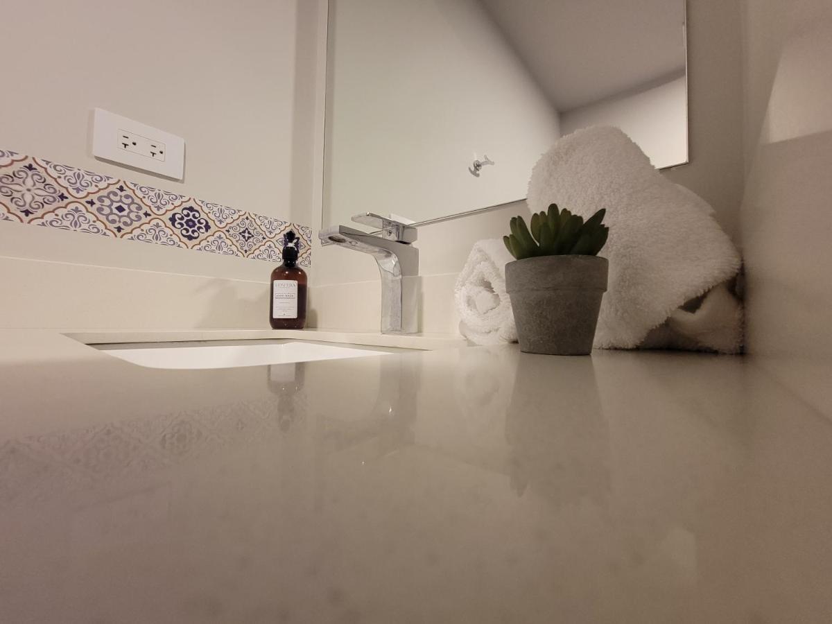 Cosmopolitan Apt 1407, 5 Star Facilities, 15M Sjo Airport, Parking, Pool, Gym San José Kültér fotó